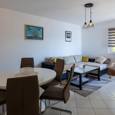 Appartement Jelinic 2 By Guide *